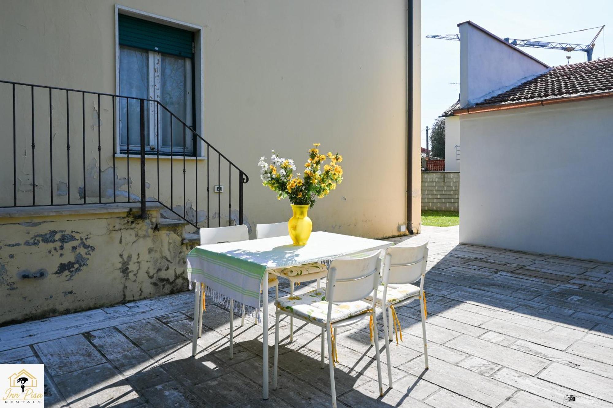 2 - Sunny Corner Flat Appartement *